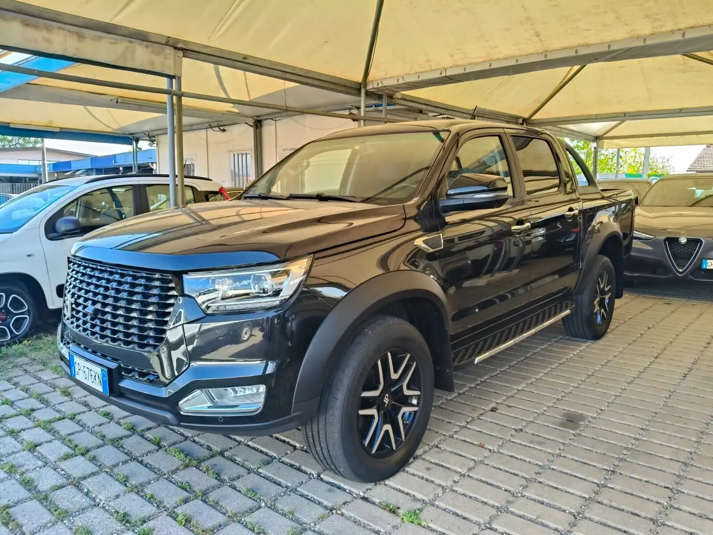DR Automobiles PK8 dr PK8 2.0 Turbo Diesel Doppia Cabina 4x4 Schwarz - 1