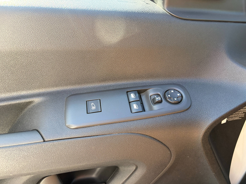Peugeot Partner 1.5 BlueHDi L1 STD Heavy Premium (EU6.2) — photo 10
