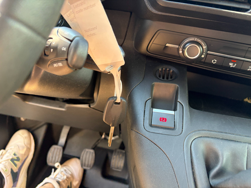 Peugeot Partner 1.5 BlueHDi L1 STD Heavy Premium (EU6.2) — photo 12