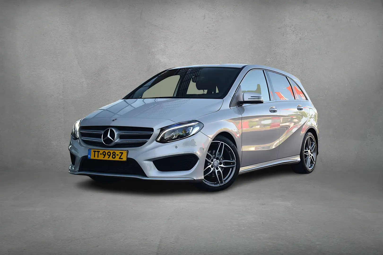 Mercedes-Benz B 180 Business Solution AMG | Automaat | Half Leer | Sto Grijs - 2