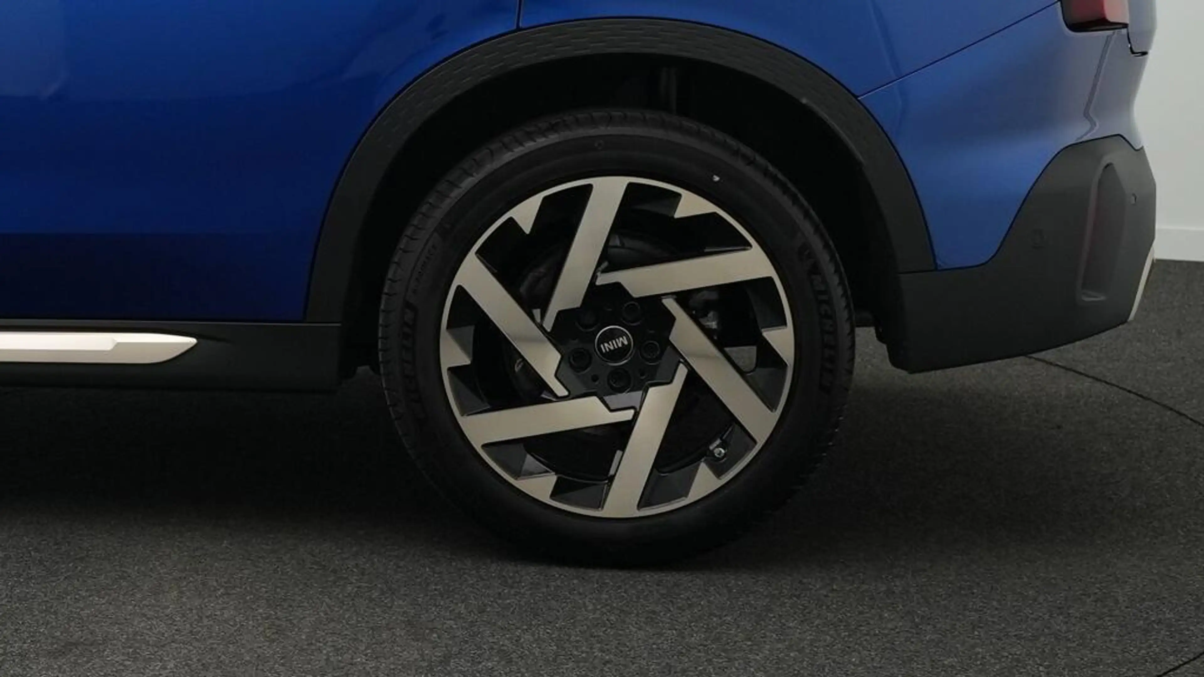 MINI Countryman C Favoured Trim — photo 10