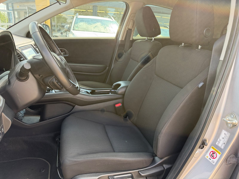 Honda HR-V 1.5 i-VTEC Elegance CVT — photo 10
