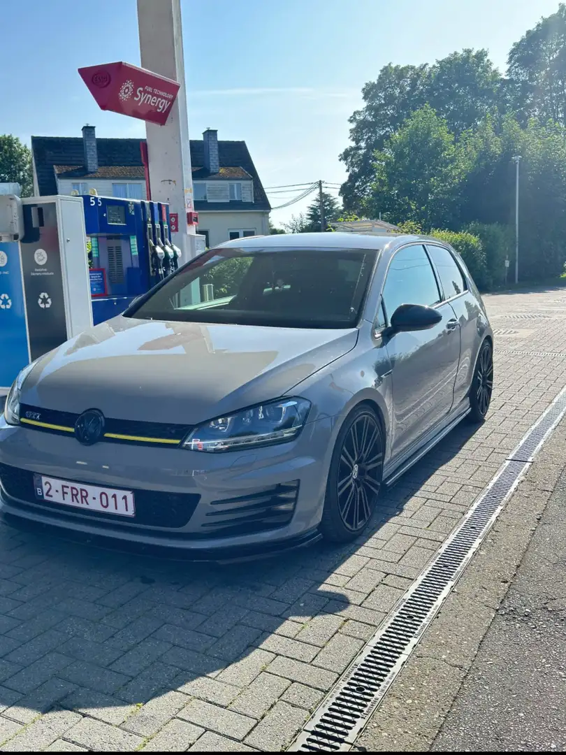 Volkswagen Golf 1.6 CR TDi LOOK GTI Grijs - 1