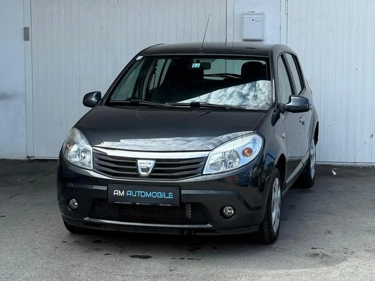 Dacia Sandero Sandero Lauréate 1,6 MPI 85 Grau - 2
