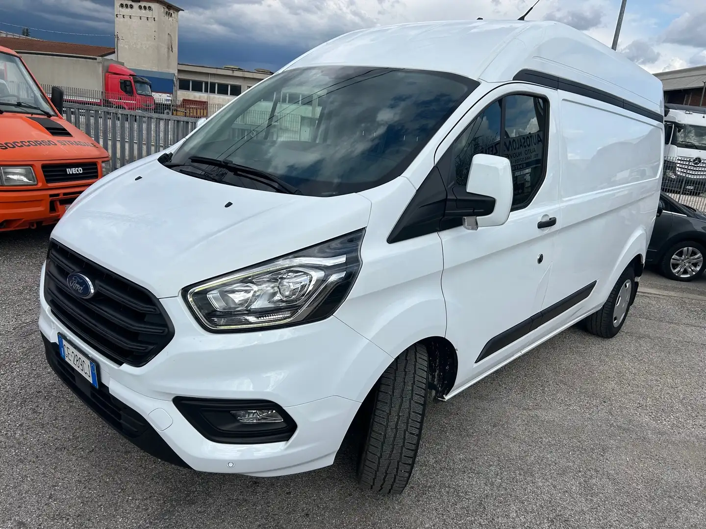 Ford Transit Custom 340 L2H2 TREND 2.0TDCI170CV TETTO ALTO PASSO LUNGO Bianco - 2