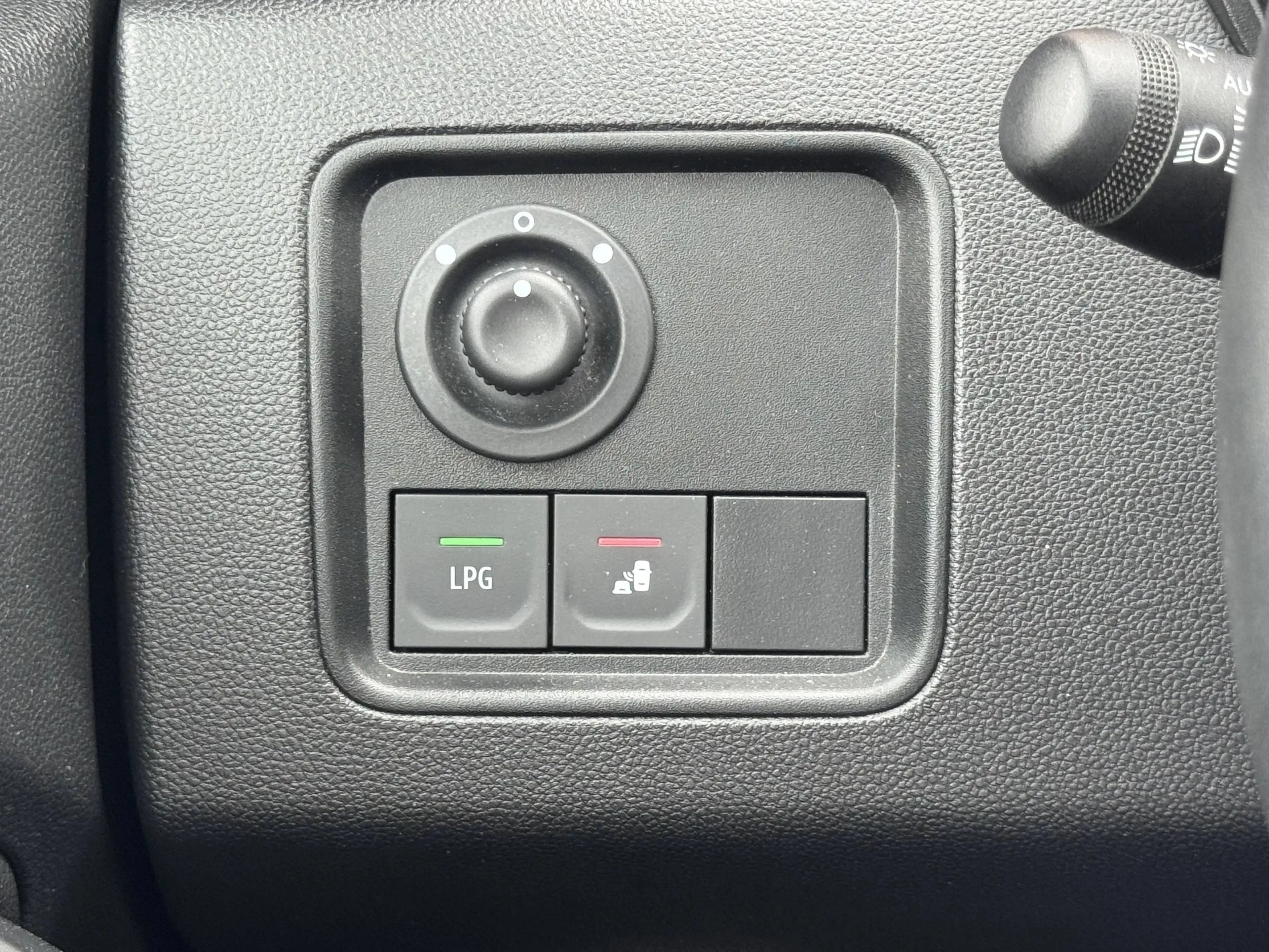 Dacia Duster CARPLAY / ZETELVERWARMING / 1STE EIGENAAR — photo 19