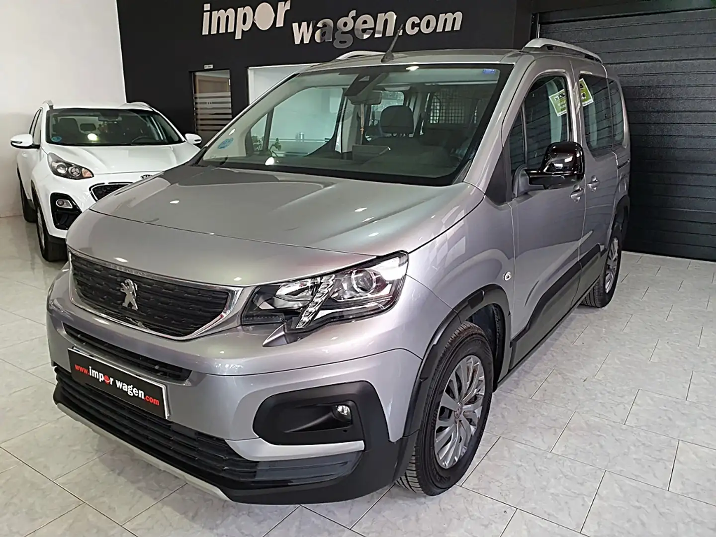 Peugeot Rifter 1.5BlueHDi S&S Standard Active Pack 100 Gris - 1