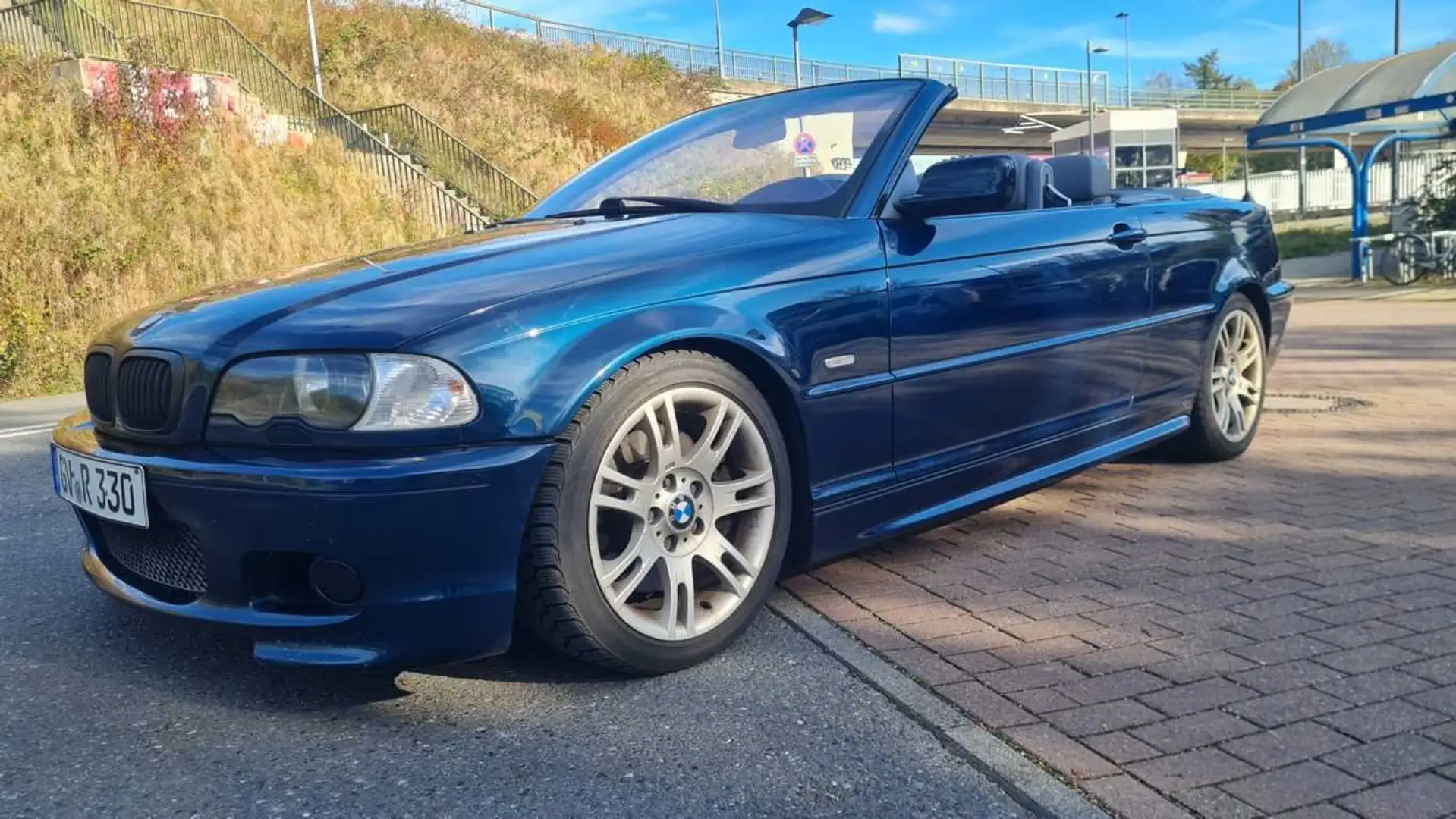 BMW 330 Ci/wunderschön/LPG/org. M-Paket/alles funktioni Grün - 2