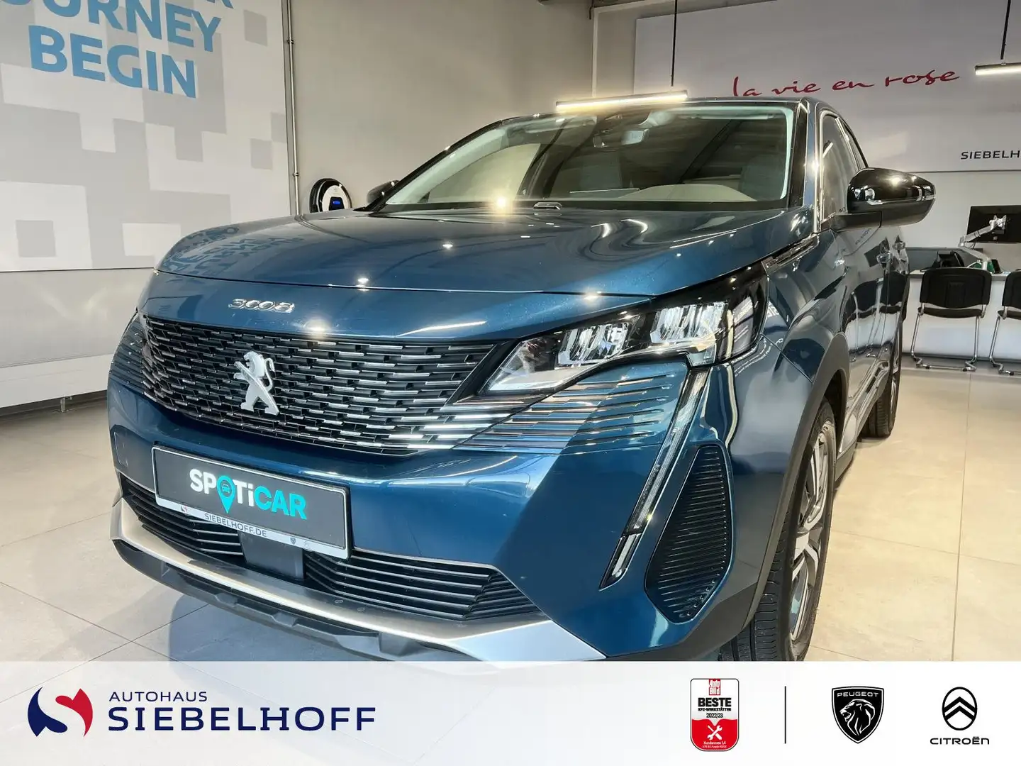 Peugeot 3008 Allure Hybrid 225 e-EAT8 Blau - 2