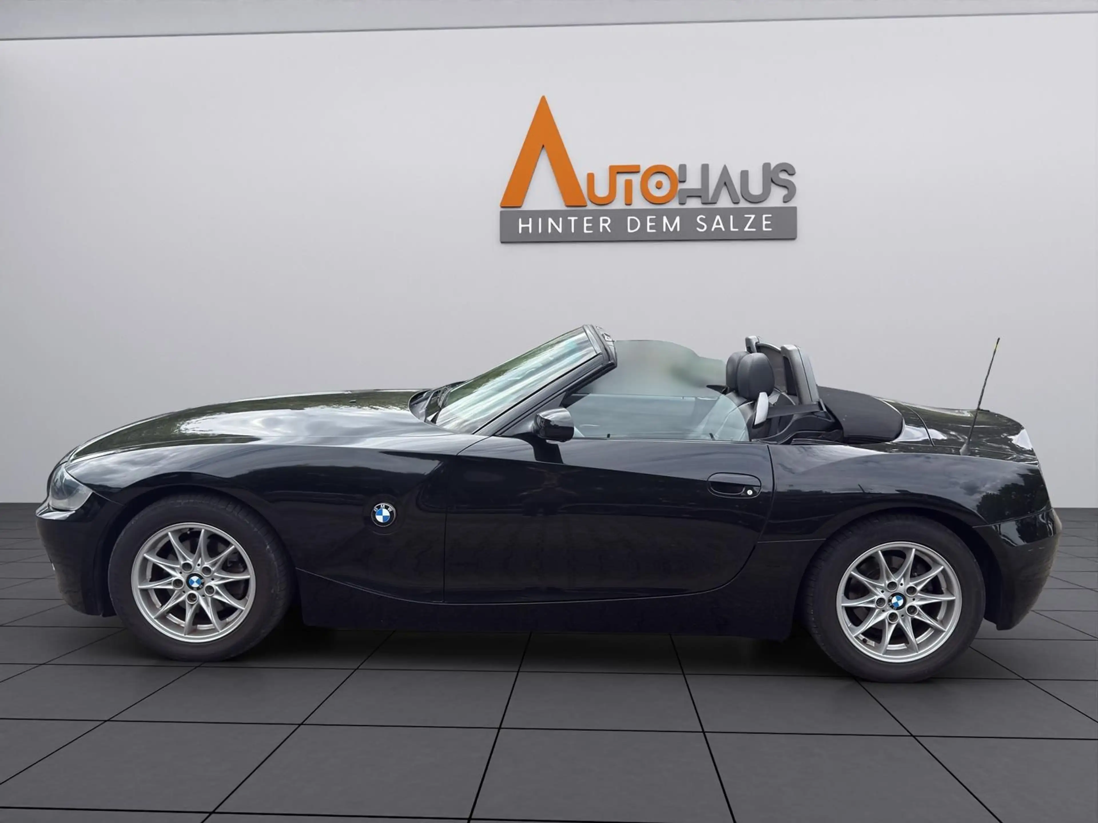 BMW Z4 2.2 i 2.2 24V KAT NAVI Metallic — photo 3