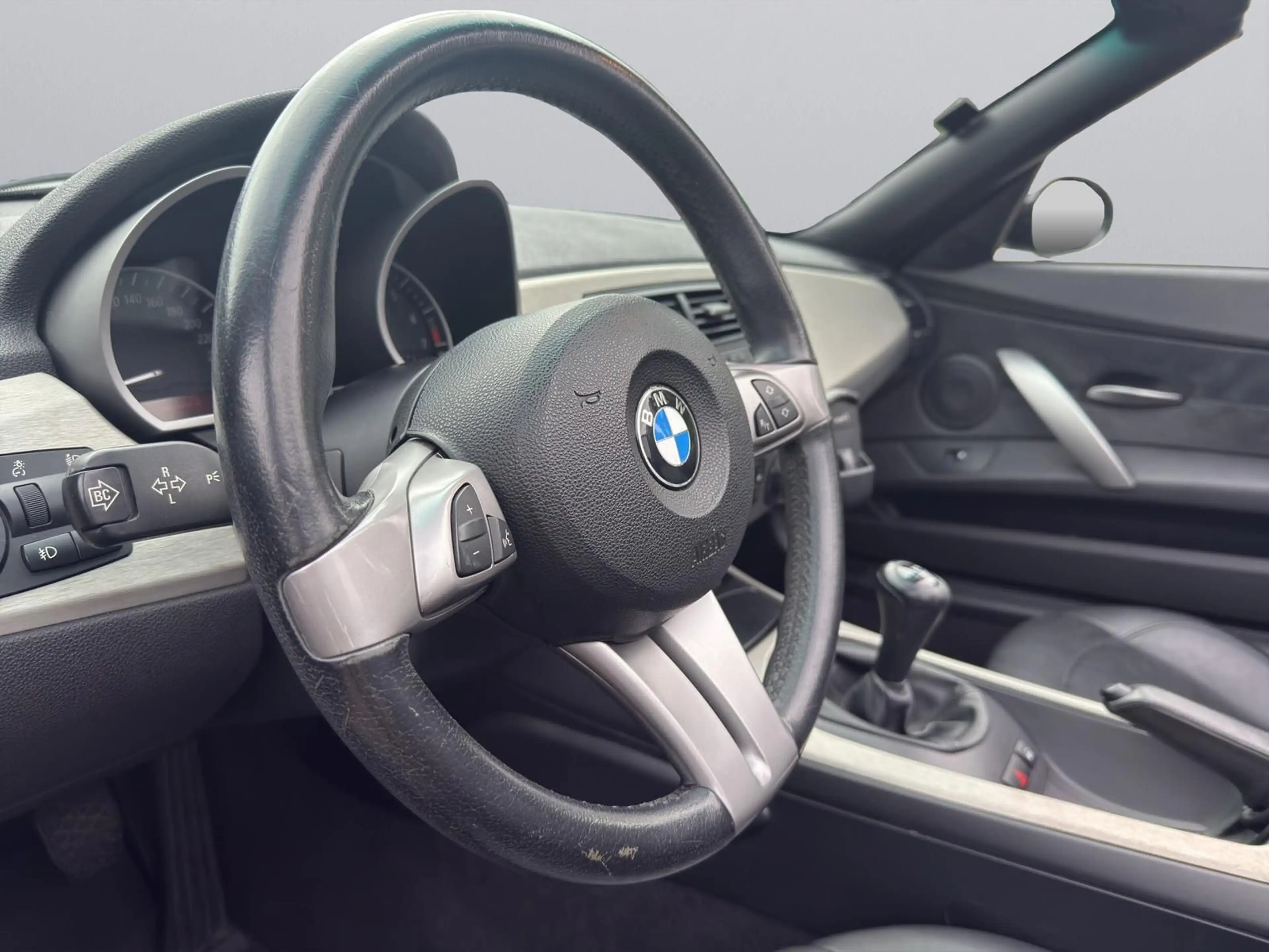 BMW Z4 2.2 i 2.2 24V KAT NAVI Metallic — photo 11