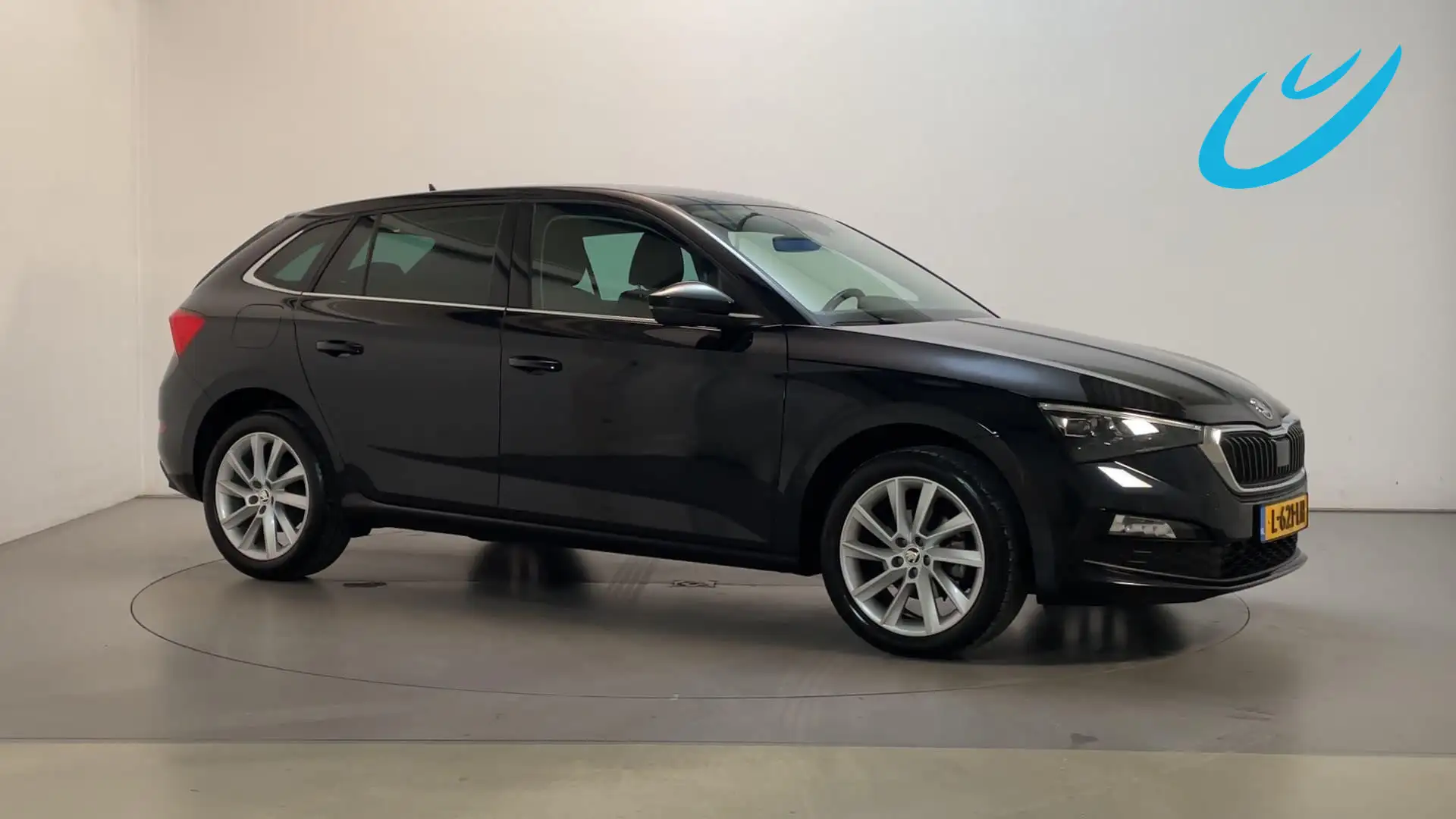 Skoda Scala 1.0 TSI 110pk Business Edition Stoelverwarming Nav Zwart - 1