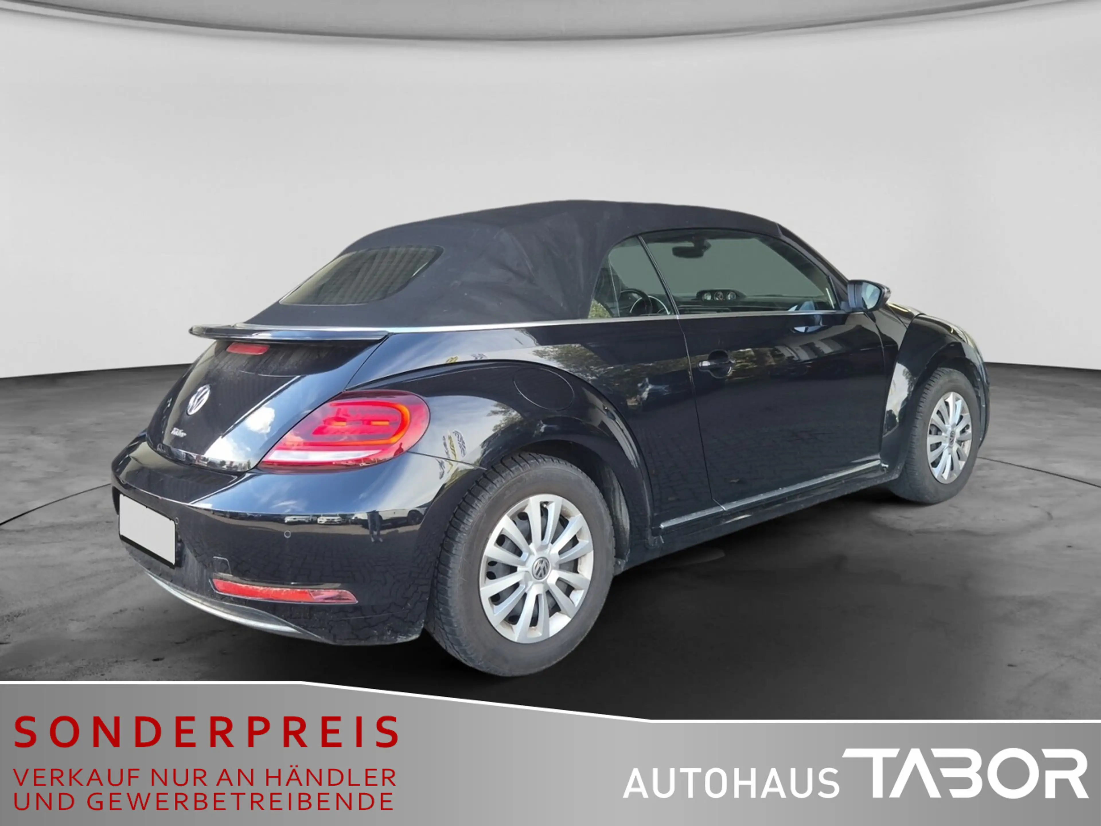 Volkswagen Beetle Cabriolet 1.4 TSI DSG Exclusive Design Xe — photo 3