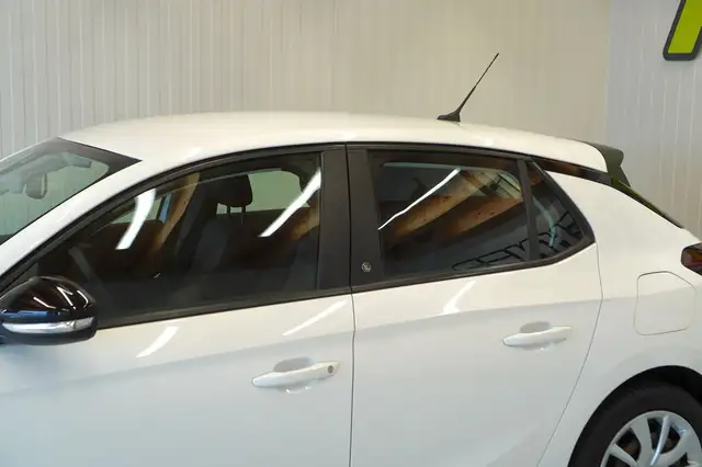 Opel Corsa-E view 12