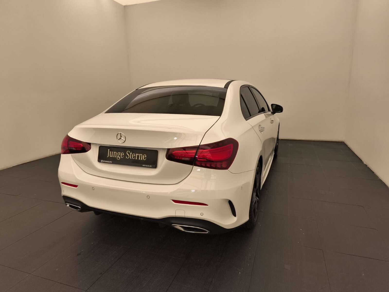 Mercedes-Benz A 180