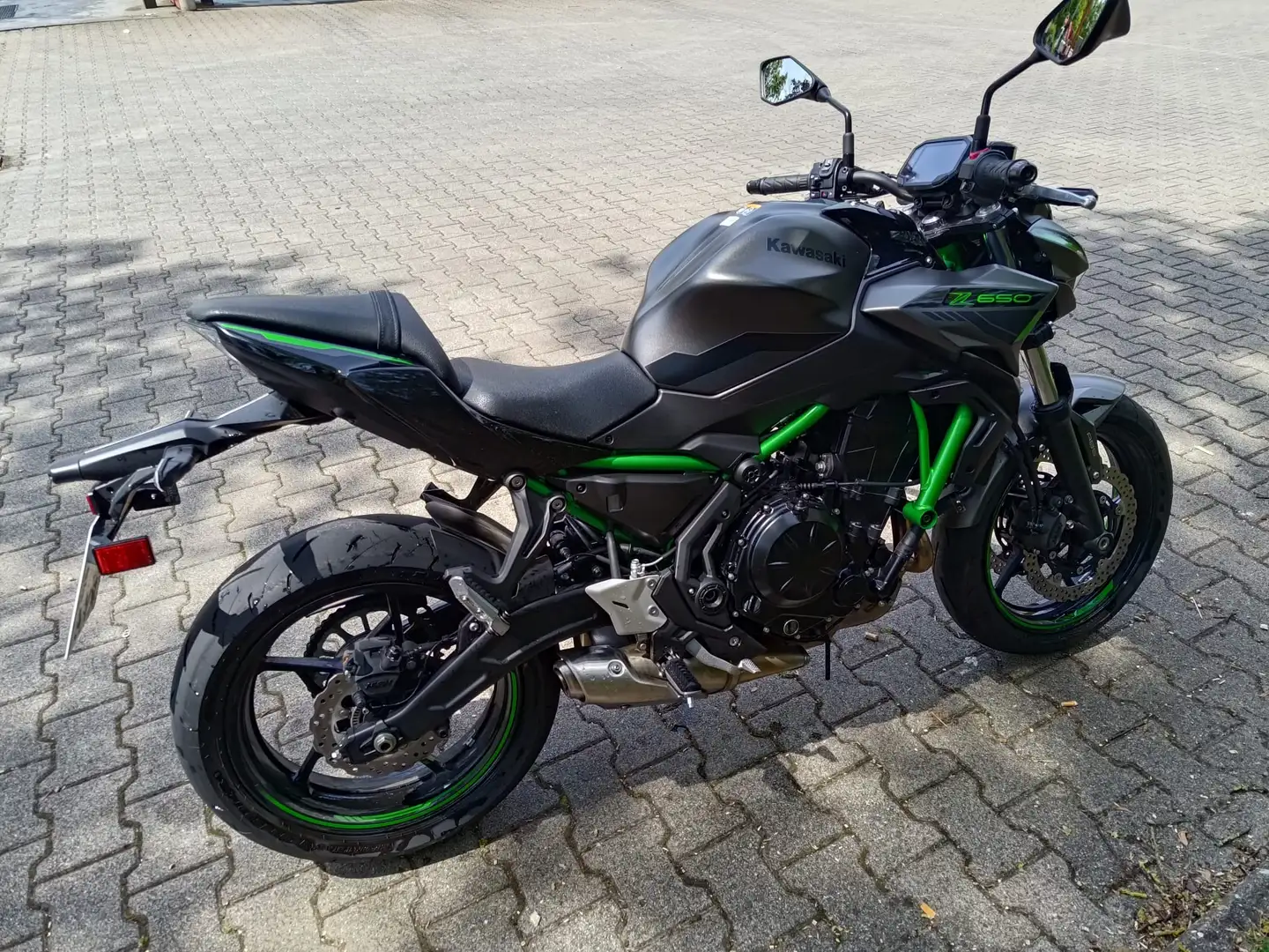 Kawasaki Z 650 - 1