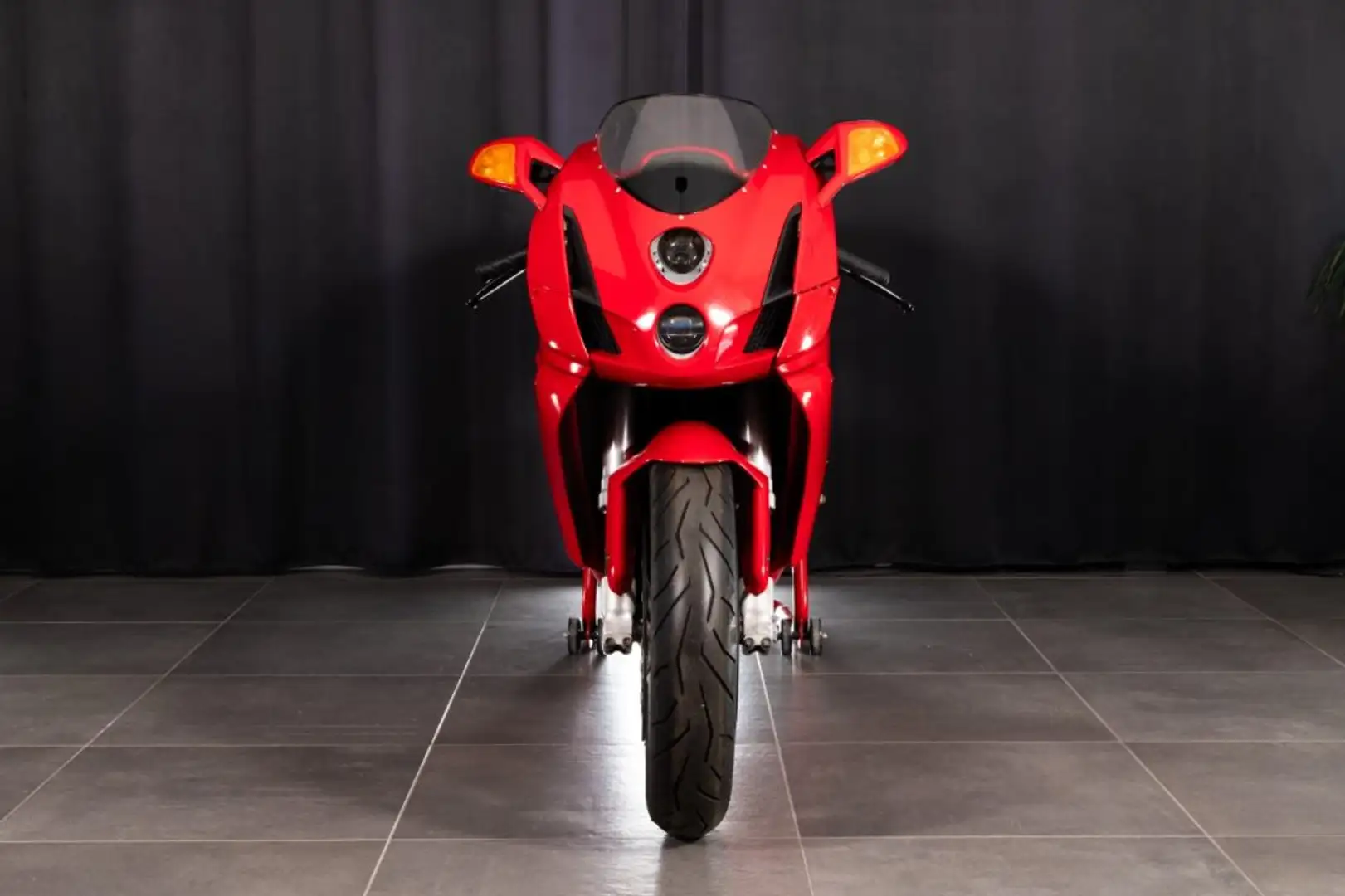 Ducati 999 Testastretta Rosso - 2