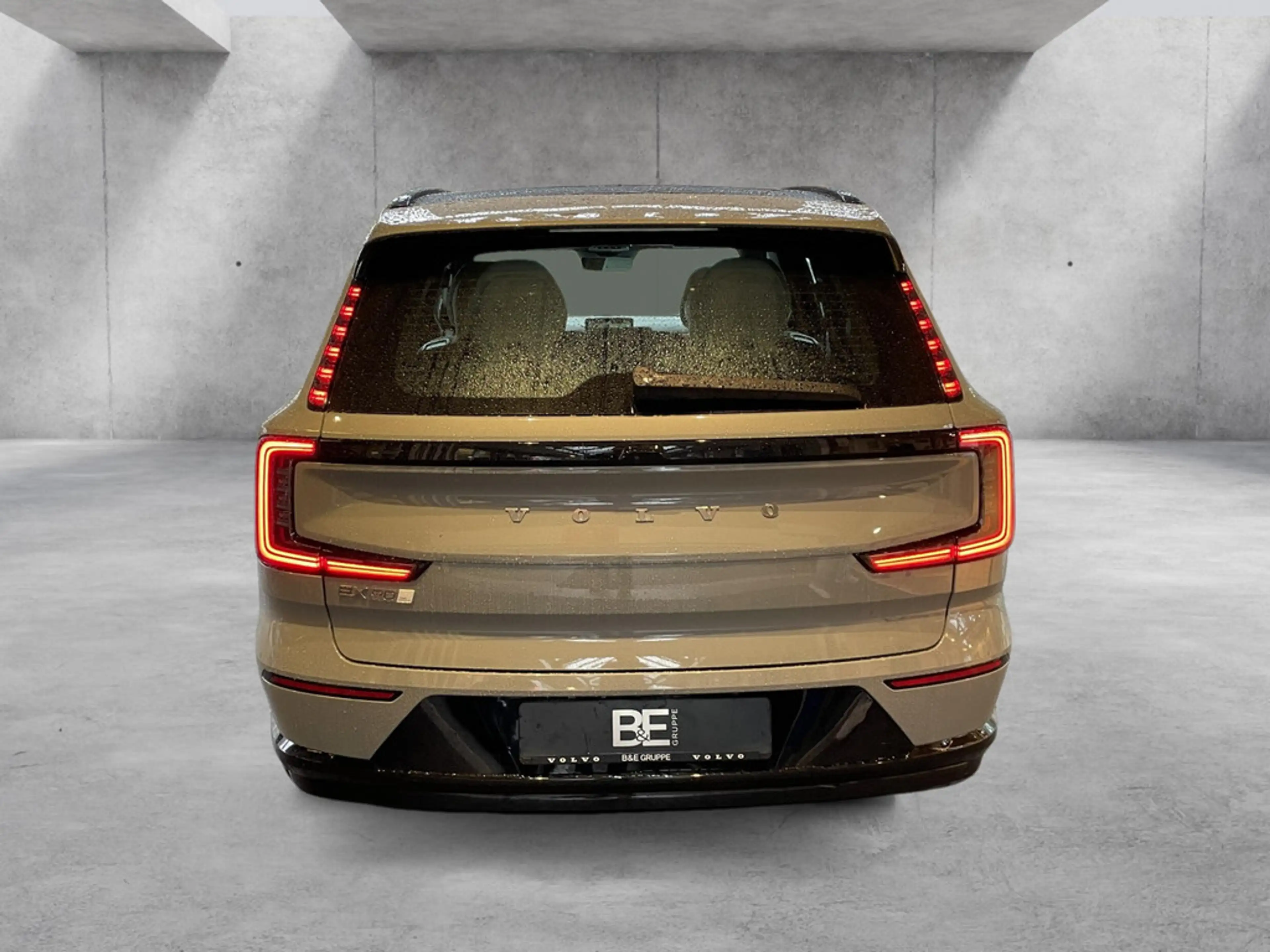 Volvo EX90 Ultra Twin Performance Pure Electric LED — photo 5