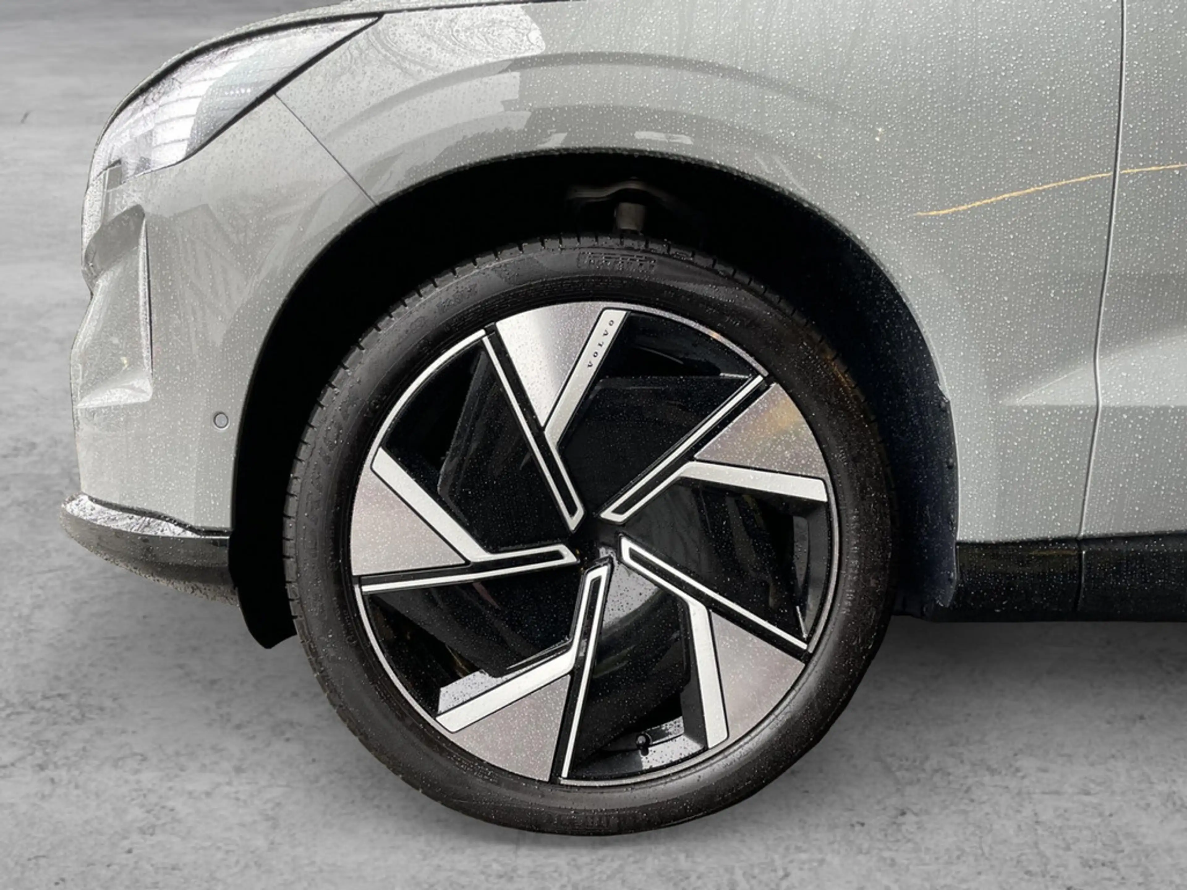 Volvo EX90 Ultra Twin Performance Pure Electric LED — photo 8