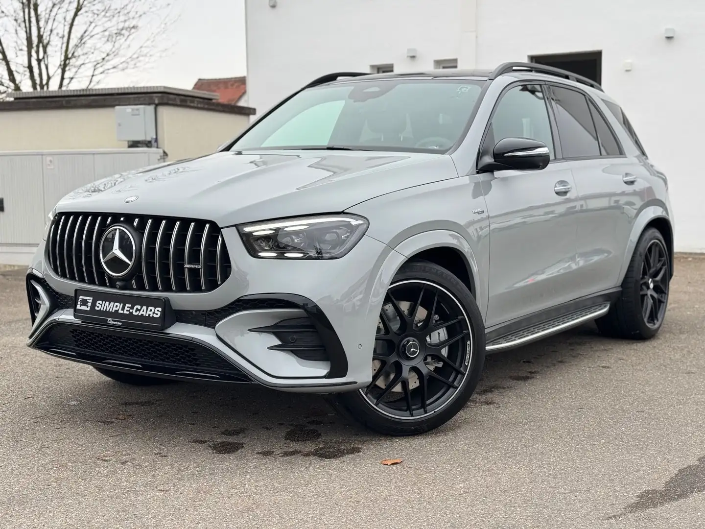 Mercedes-Benz GLE 53 AMG 4Matic+ *7 Sitzer*AHK*22"*PERFORMANCE Grau - 2