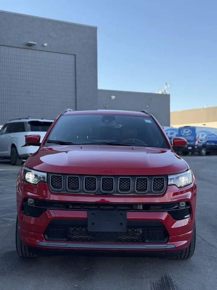 Jeep Compass photo Jeep Compass