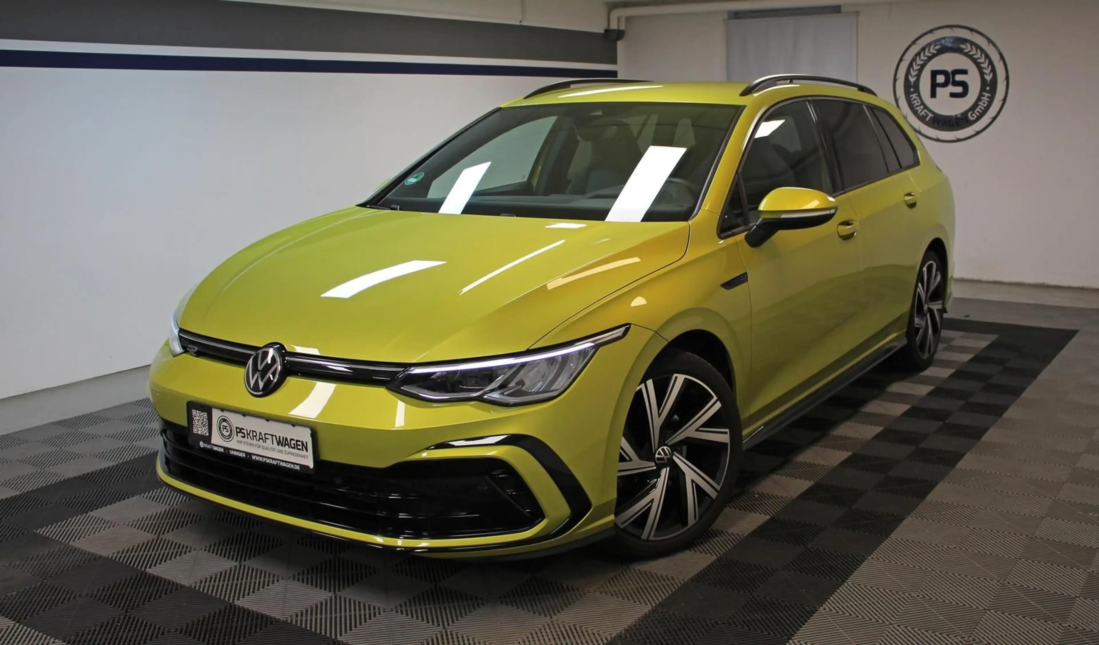Volkswagen Golf Variant 1.5 eTSI DSG R-line AHK ACC KAMERA