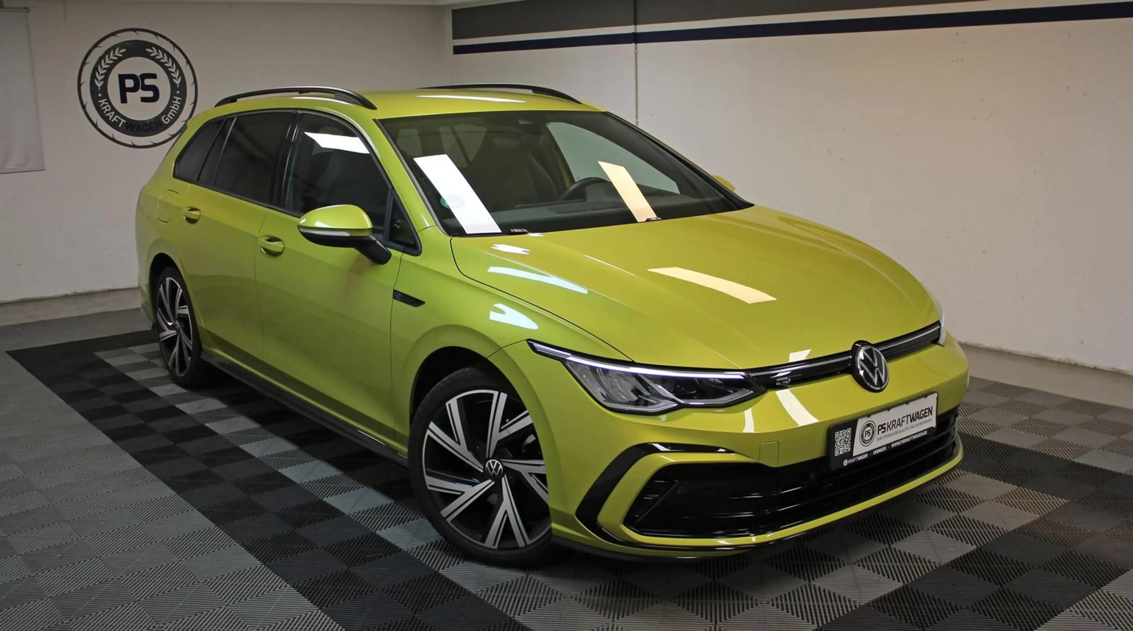Volkswagen Golf Variant 1.5 eTSI DSG R-line AHK ACC KAMERA — photo 2