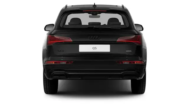 Audi Q5 view 4