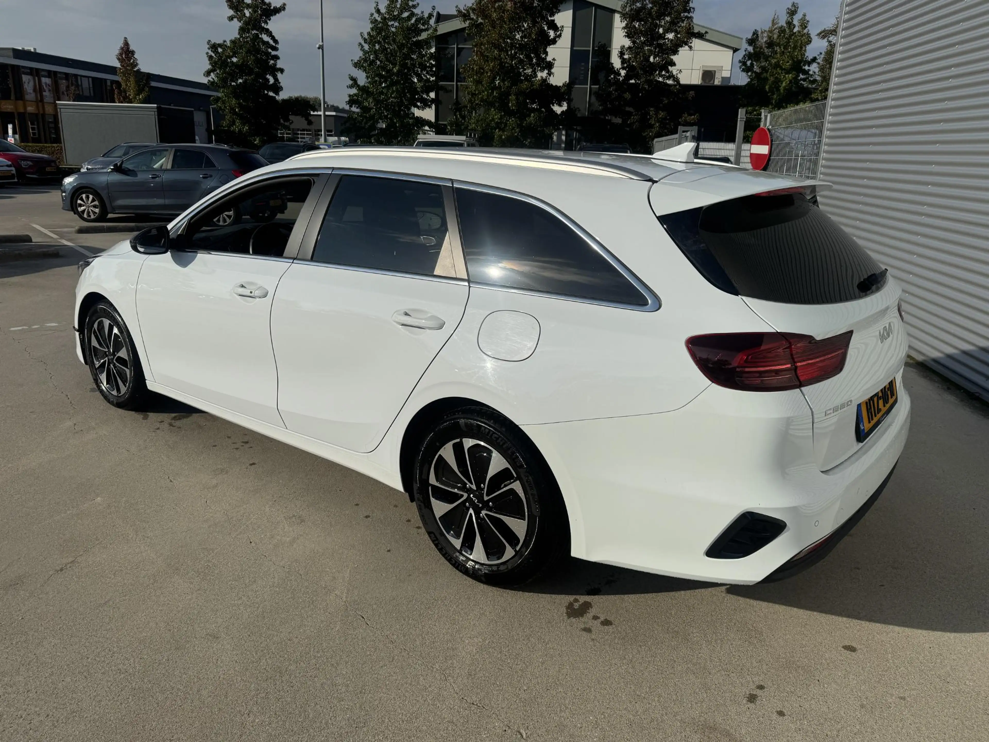 Kia Ceed SW / cee'd SW Sportswagon 1.0 T-GDi MHEV Design Edition Eerste E — photo 4
