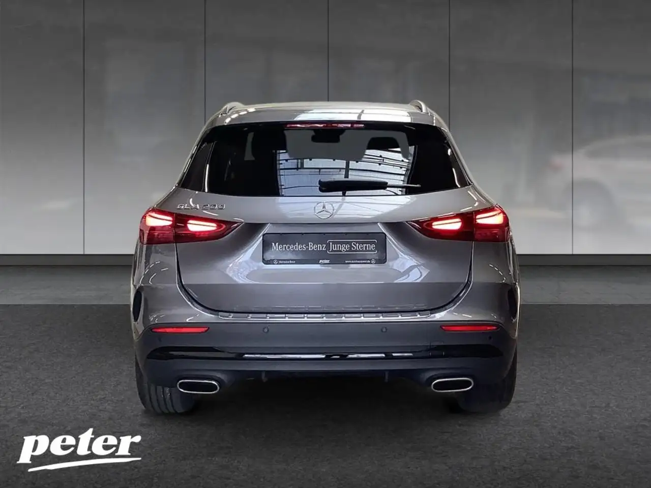 Mercedes-Benz GLA 200 AMG+NIGHT+19"+360°+Panorama+AHK+KEYLESS+ 4