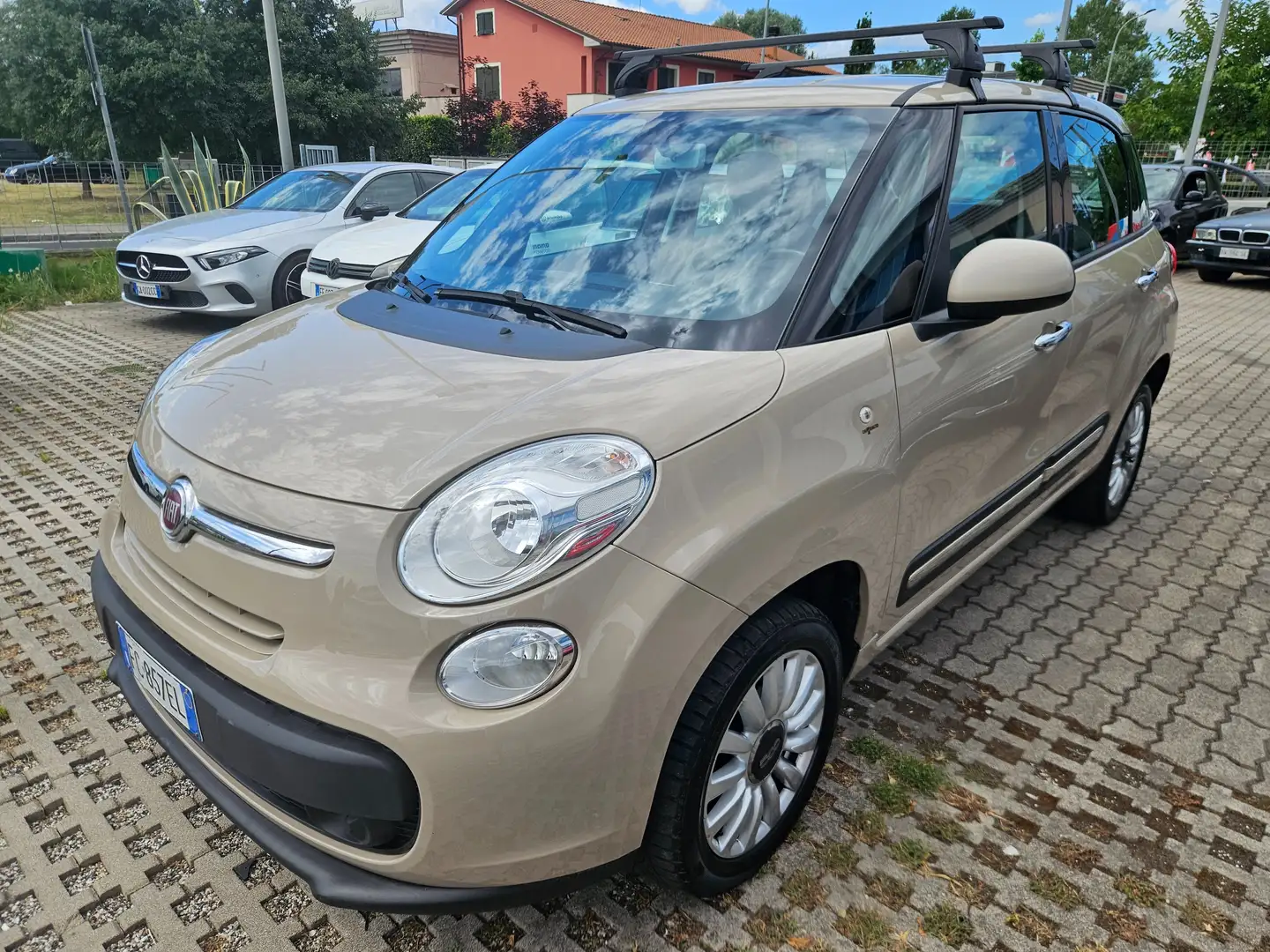 Fiat 500L 500L 2012 0.9 t.air natural power Pop Star 80cv E6 Beige - 1