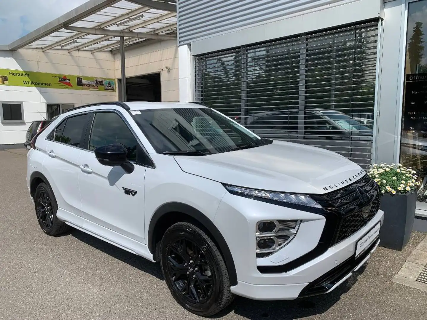 Mitsubishi Eclipse Cross Plug-in Hybrid Select Black 4WD Blanc - 1