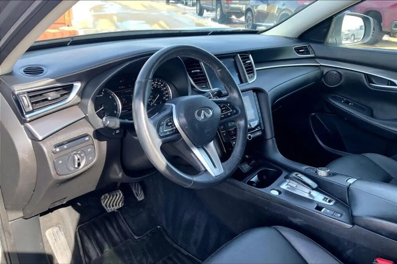 Infiniti QX50 снимка Infiniti QX50