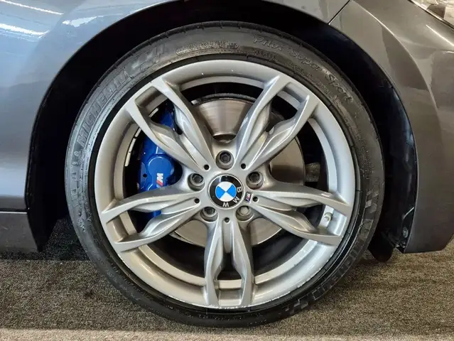 BMW M view 12
