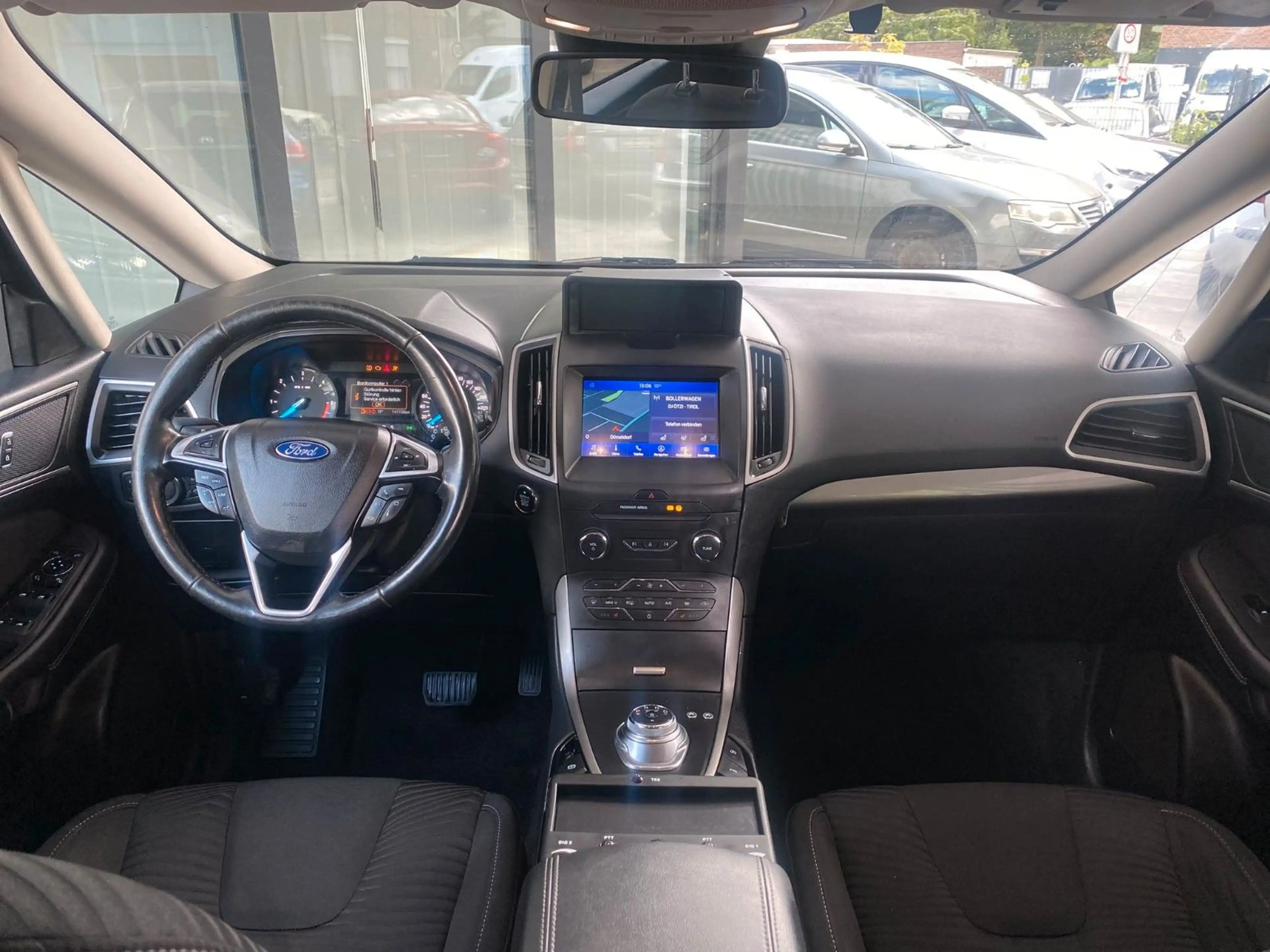 Ford S-Max S-MAX Trend — photo 15