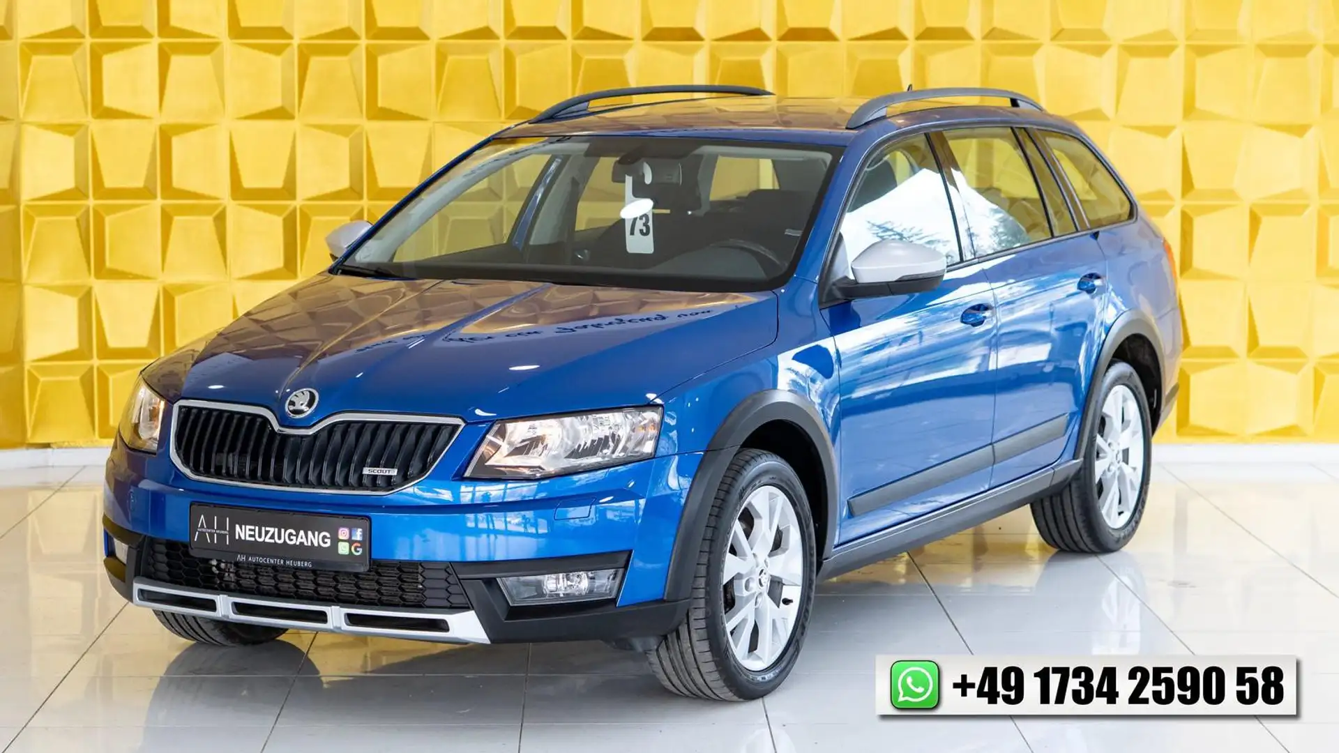 Skoda Octavia Combi Scout 2.HAND PDC TEMPOMAT ALLRAD Bleu - 1
