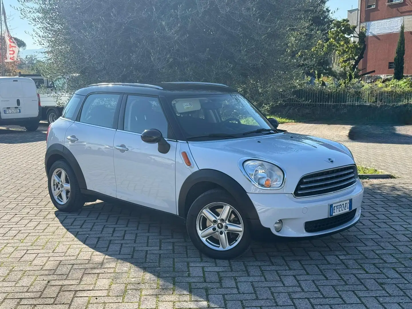 MINI Cooper D Countryman Mini Countryman R60 2.0 auto Bianco - 1