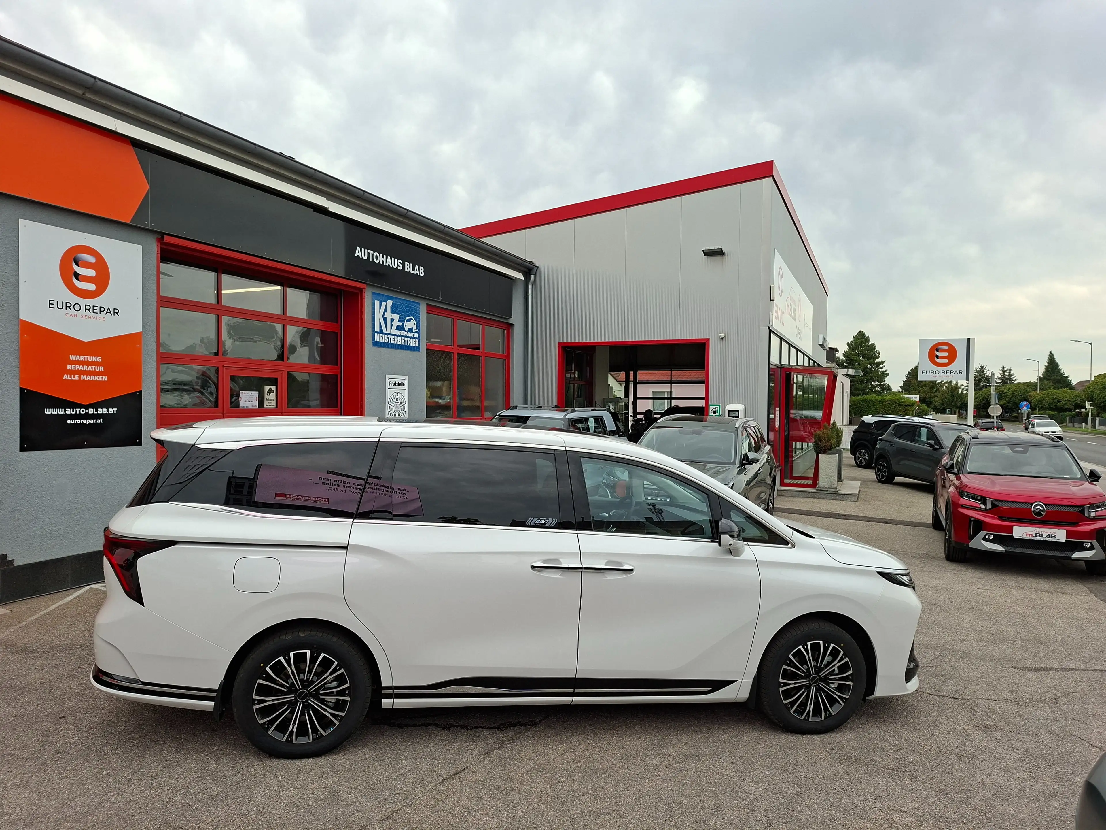 Forthing U-Tour Forthing 9Plug-In HYBRID*VORSTEUER-ABZUGSFÄHIG* — photo 14