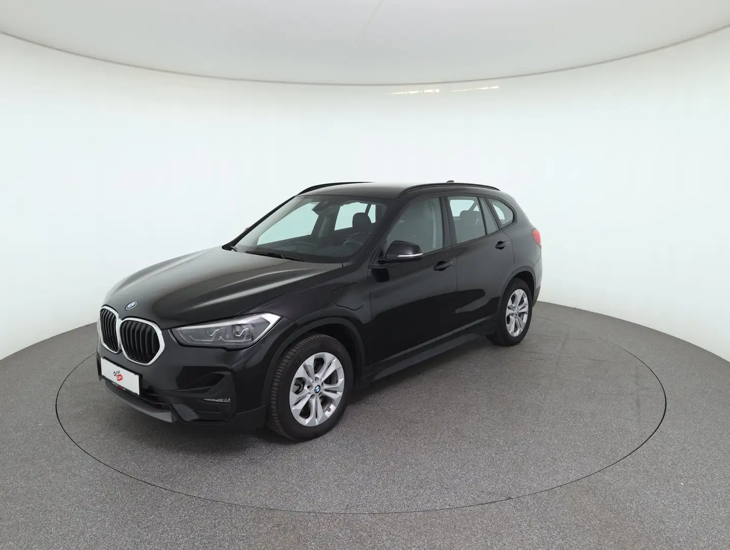 BMW X1 xDrive 25e Aut. LED+LEDER+NAVI+RFK+HUD Schwarz - 2