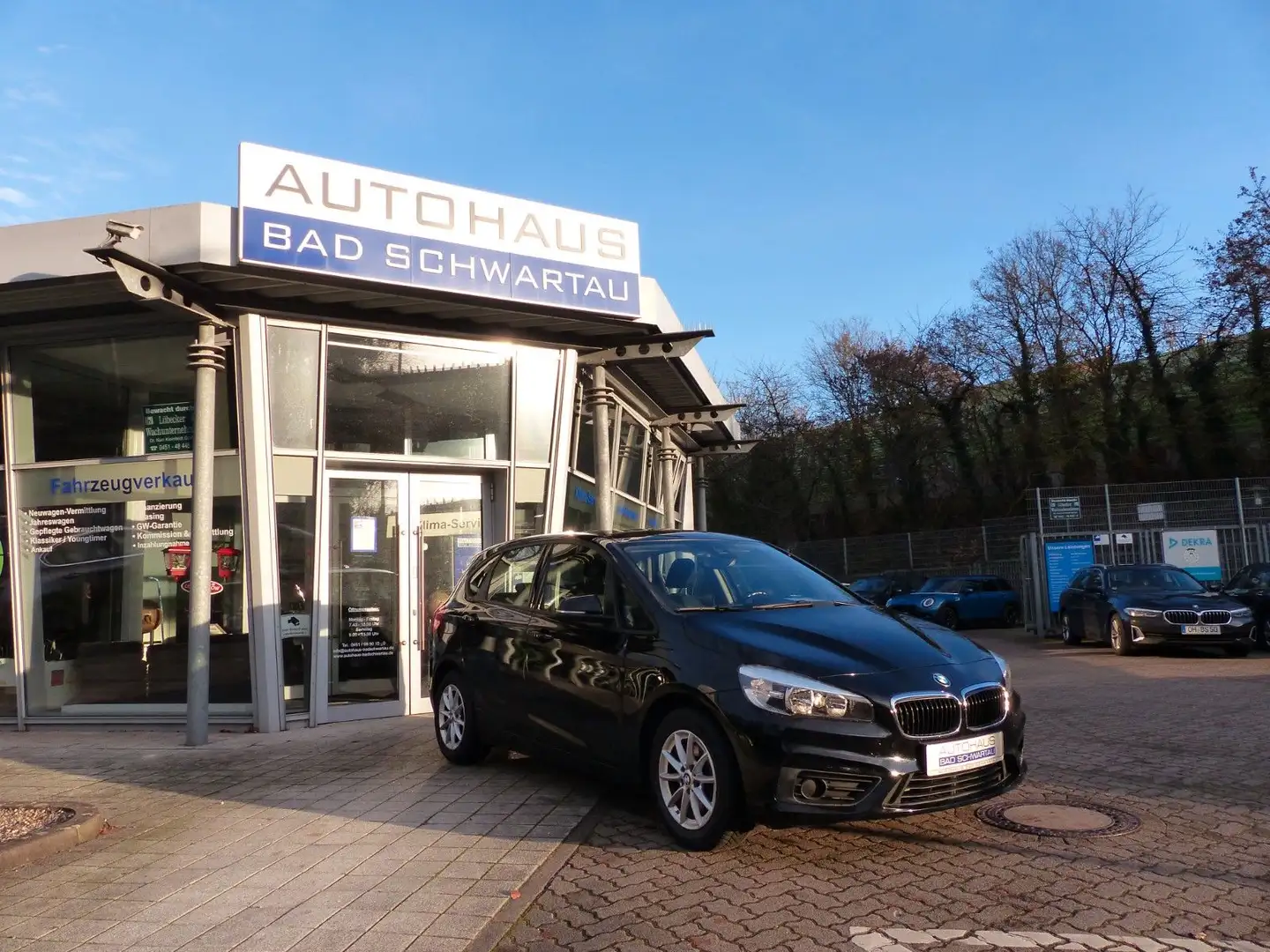 BMW 218 Klima,Bluetooth,PDC,Sitzhzg. Noir - 1