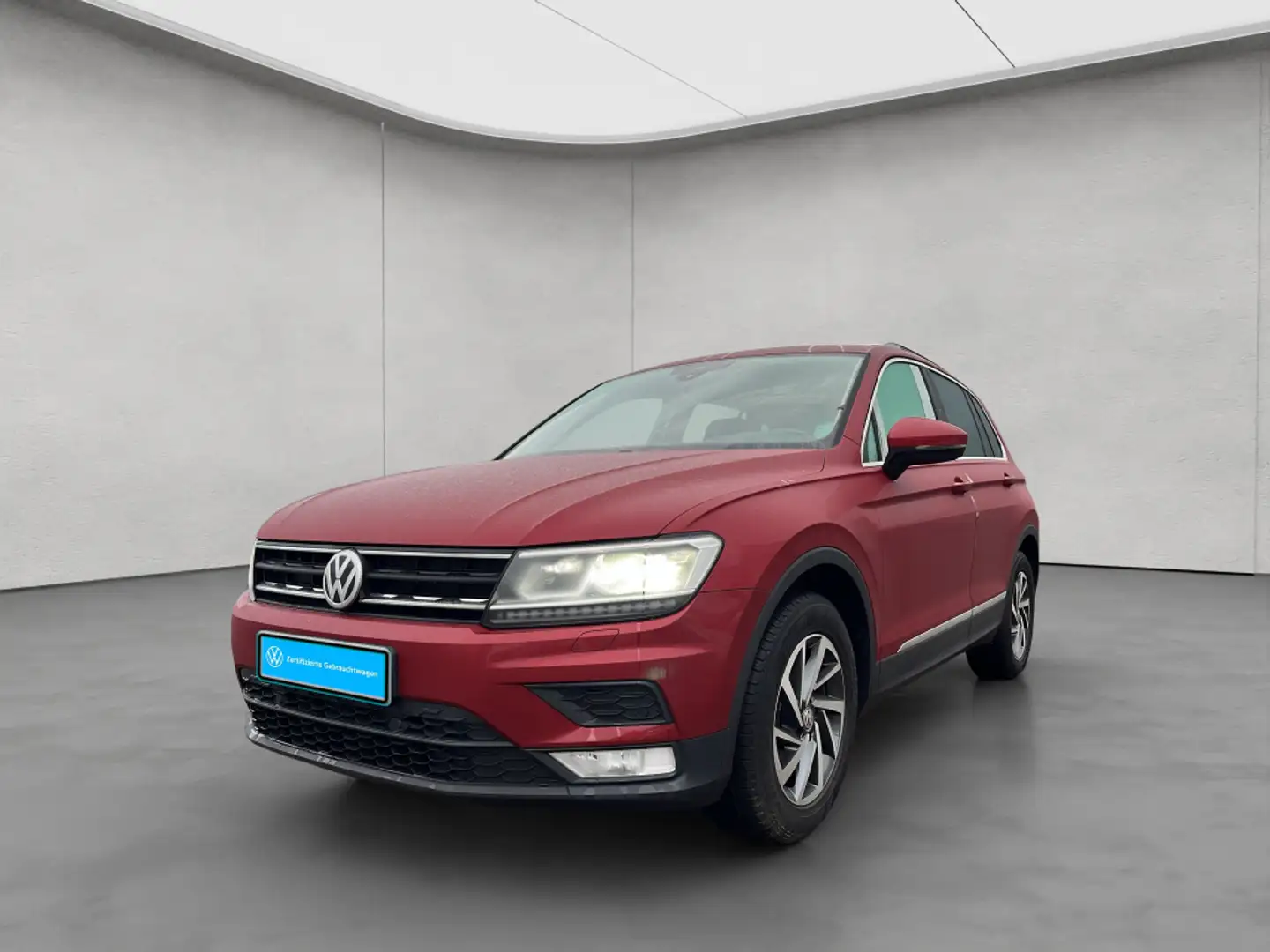 Volkswagen Tiguan 1.4 TSI ACT BMT DSG Sound LED GJR Navi Ap Rot - 2