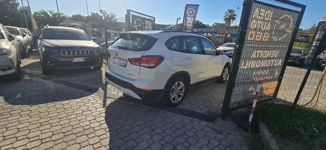BMW X1 view 5