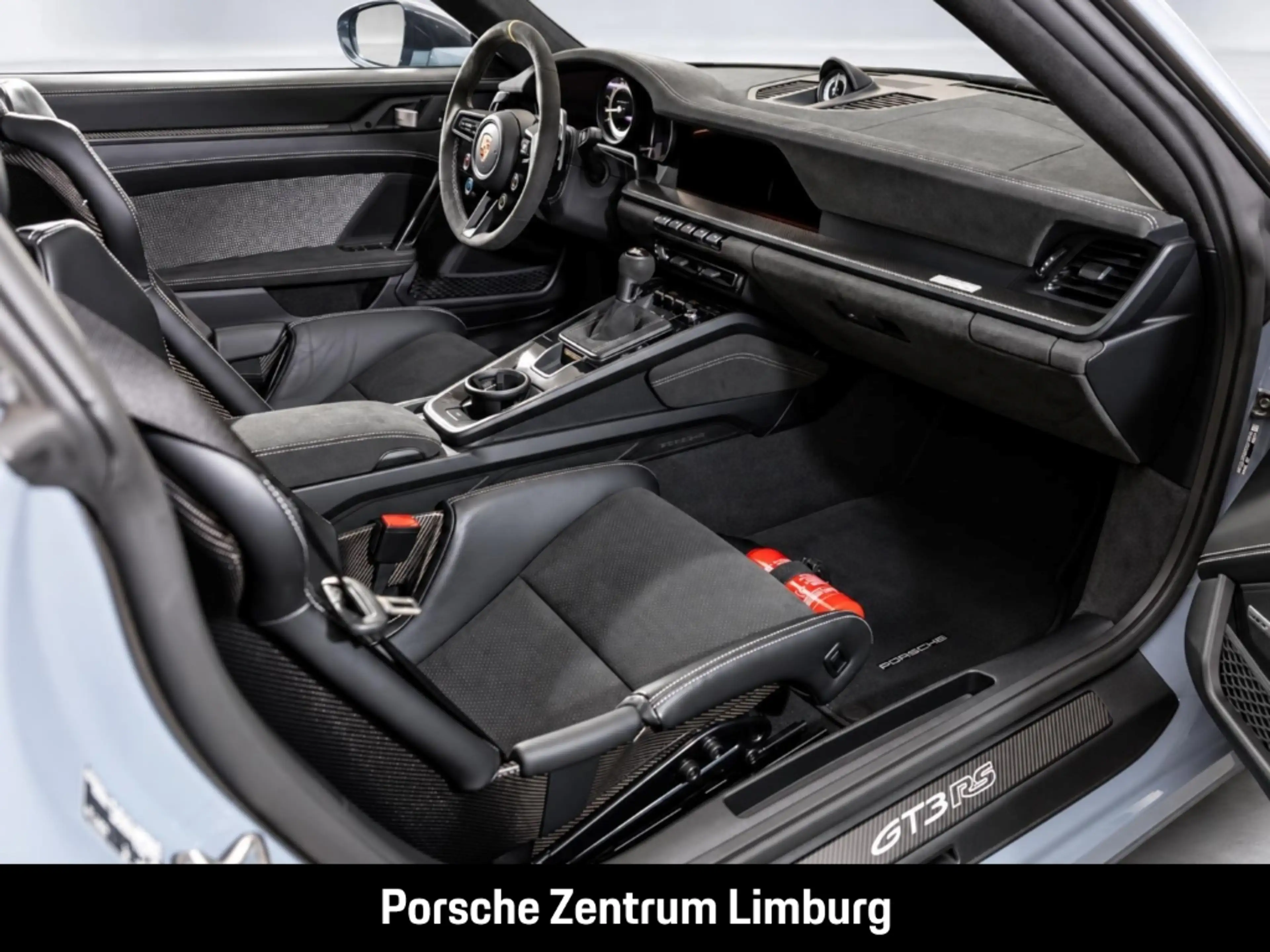 Porsche 992 (911) GT3 RS — photo 14