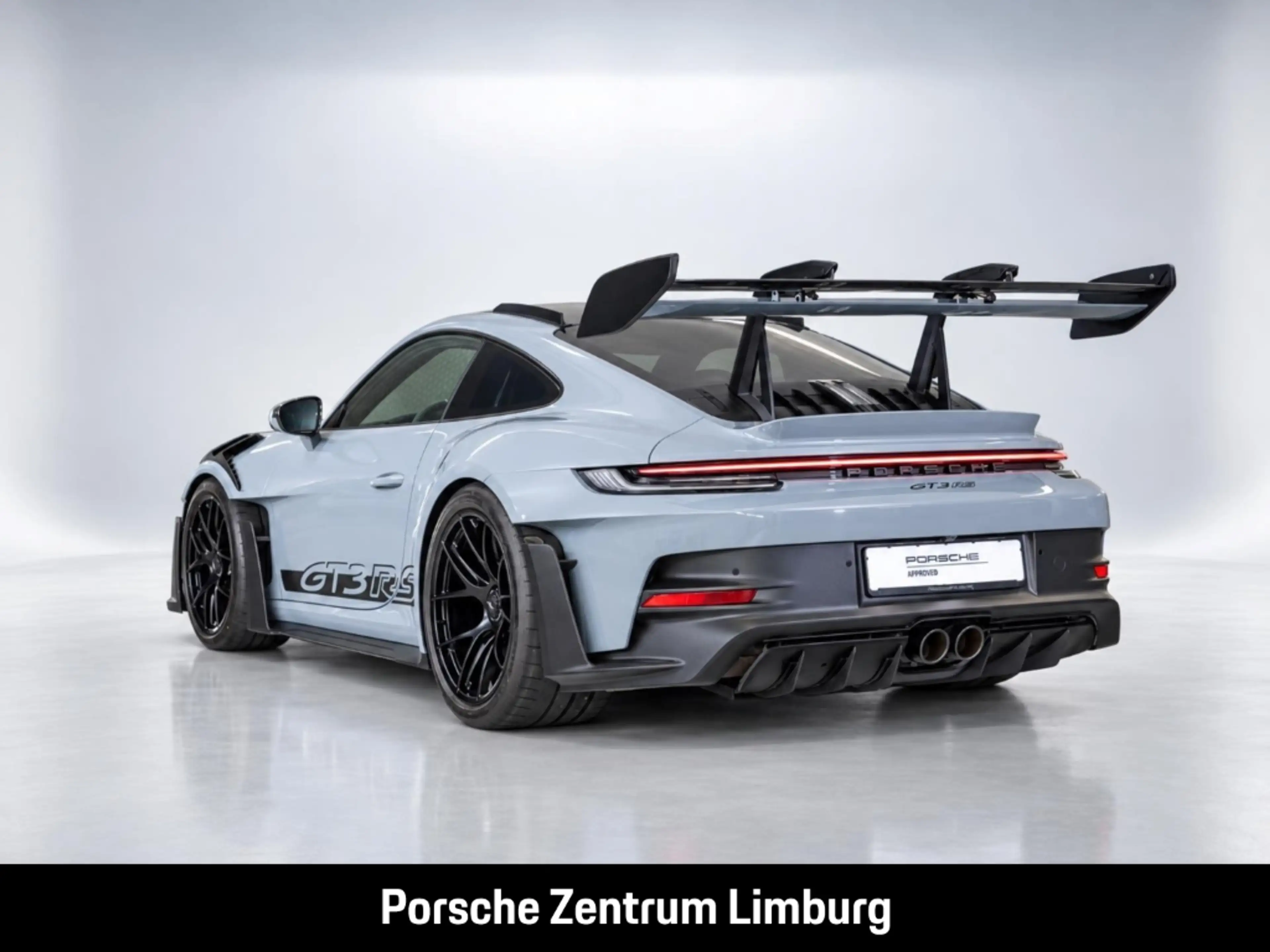 Porsche 992 (911) GT3 RS — photo 3