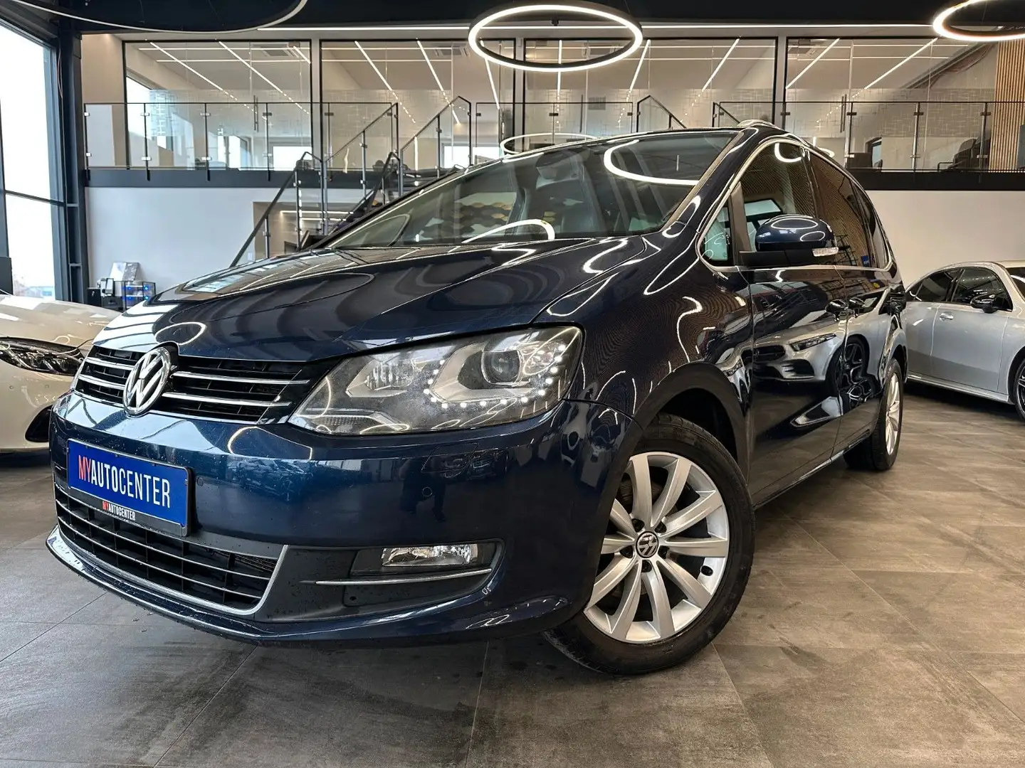 Volkswagen Sharan Highline*AHK*Klima*7-Sitzer*Navi*Bi-Xenon Bleu - 1