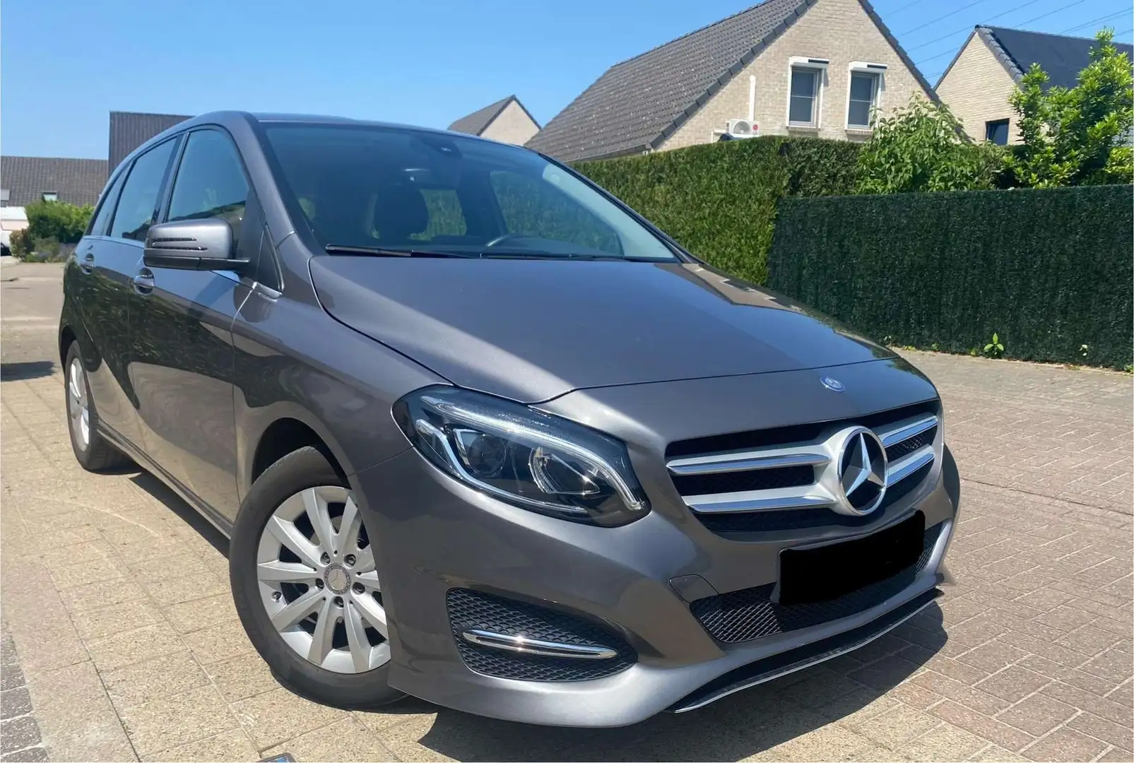 Mercedes-Benz B 180 - 2