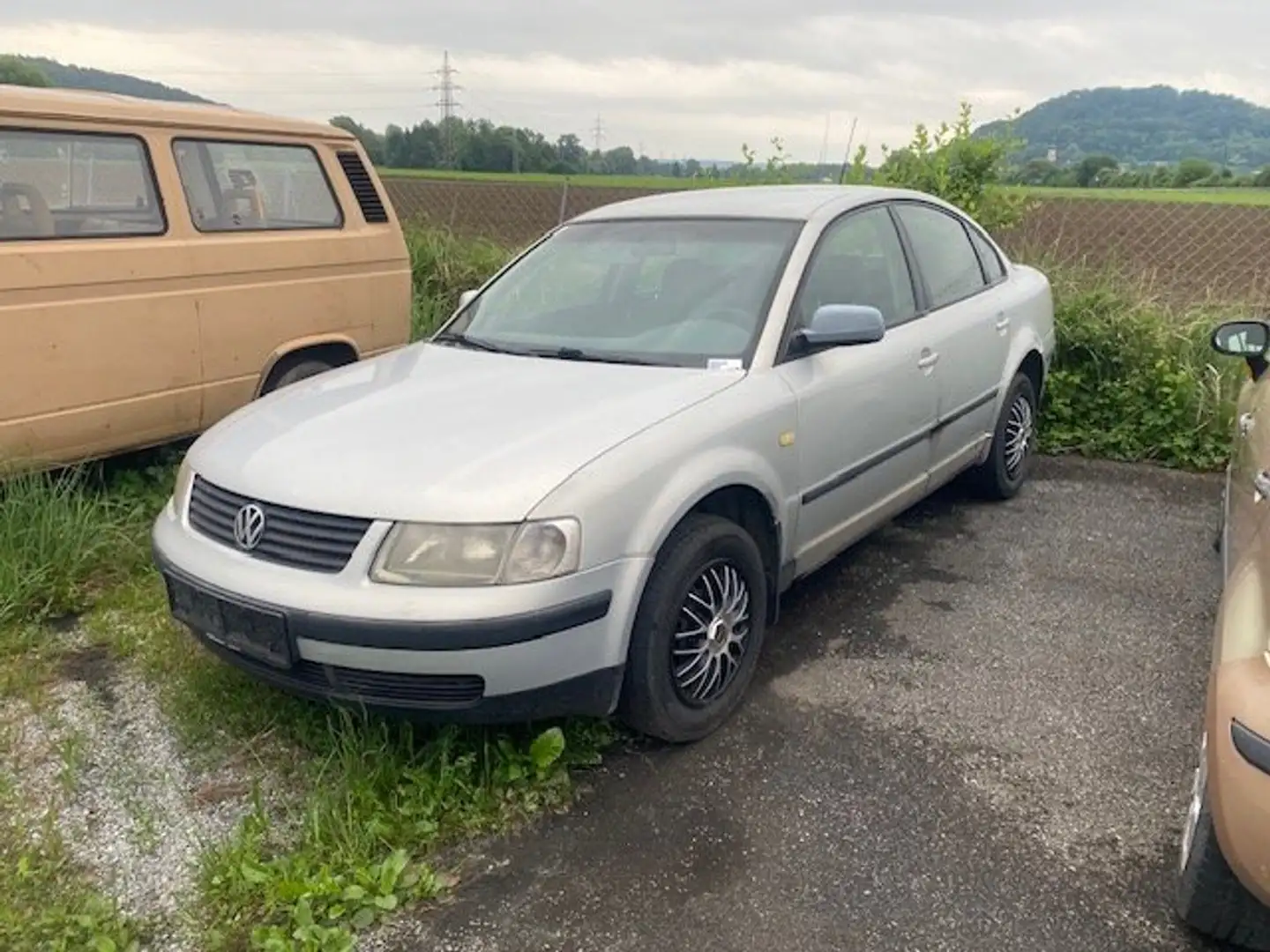 Volkswagen Passat 1,9 Comfortline TDI***** EXPORT **** Argent - 2