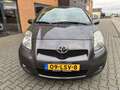 Toyota Yaris 1.3 VVTi Aspiration Automaat ! Grijs - thumbnail 2