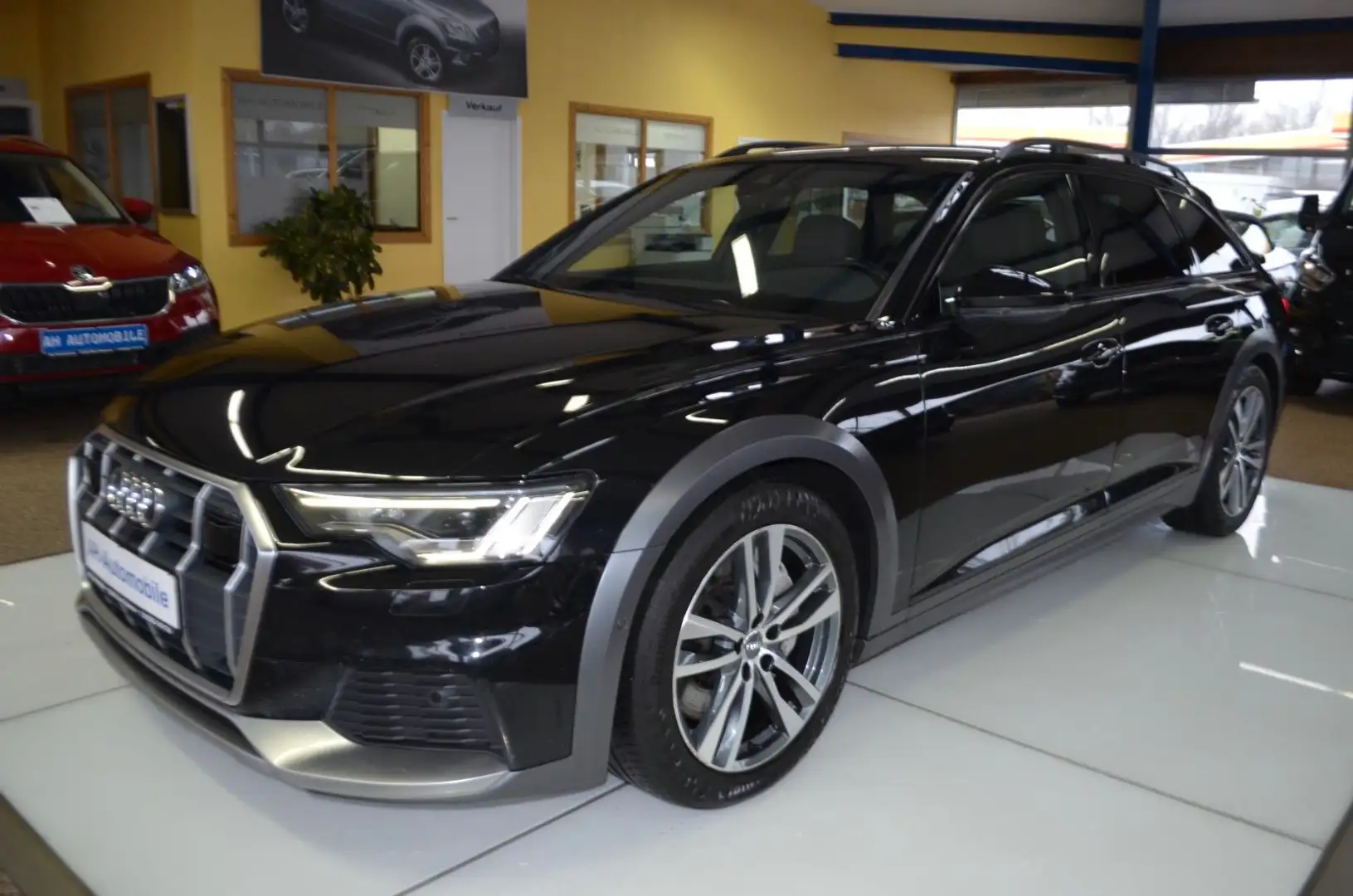 Audi A6 allroad quattro 55 TDI basis XENON / NAVI Schwarz - 1
