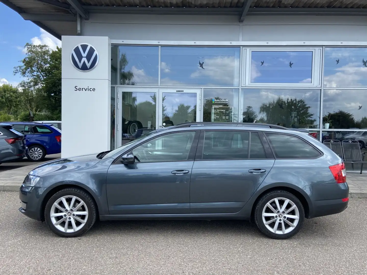 Skoda Octavia Combi 2.0 TDI 17"+NAVI+XENON+NAVI+GRA+SH Grau - 2